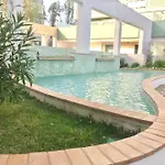 With Private Terrace & Car Garage Apartamento